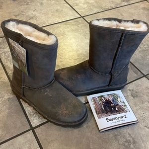NWT BearPaw Boots